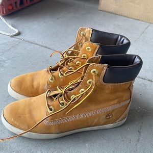 Woman’s Timberland boots